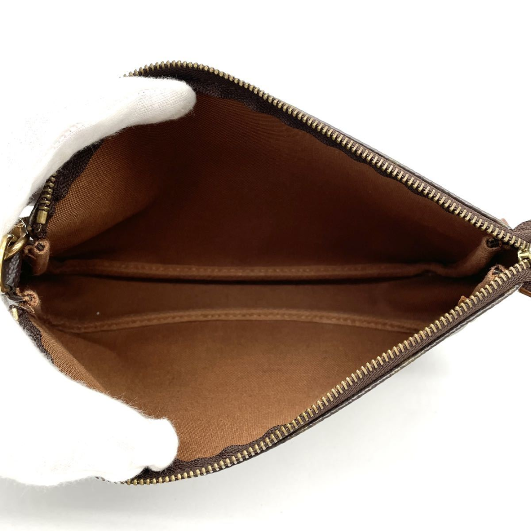 Louis Vuitton Monogram Pochette