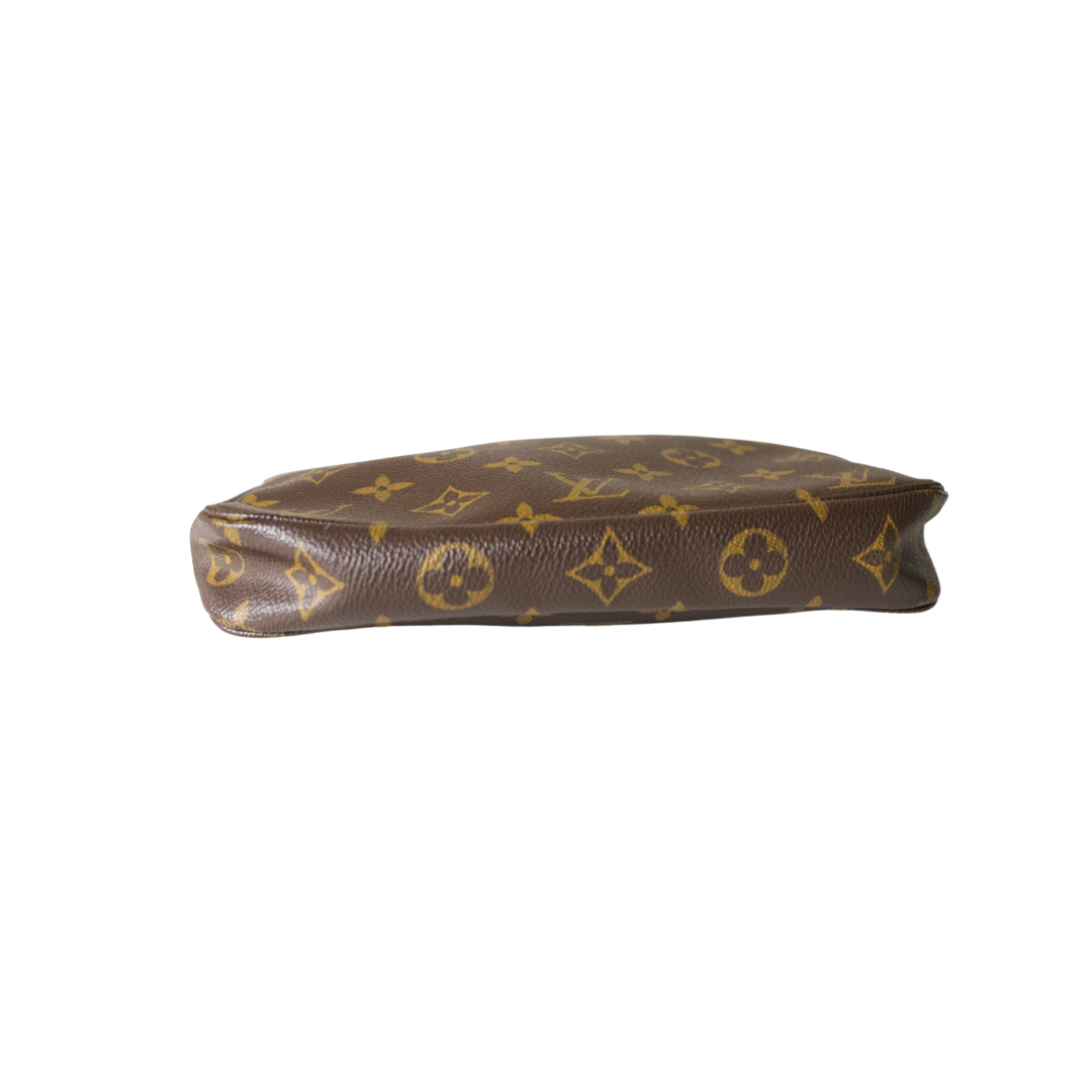 Louis Vuitton Monogram Pochette
